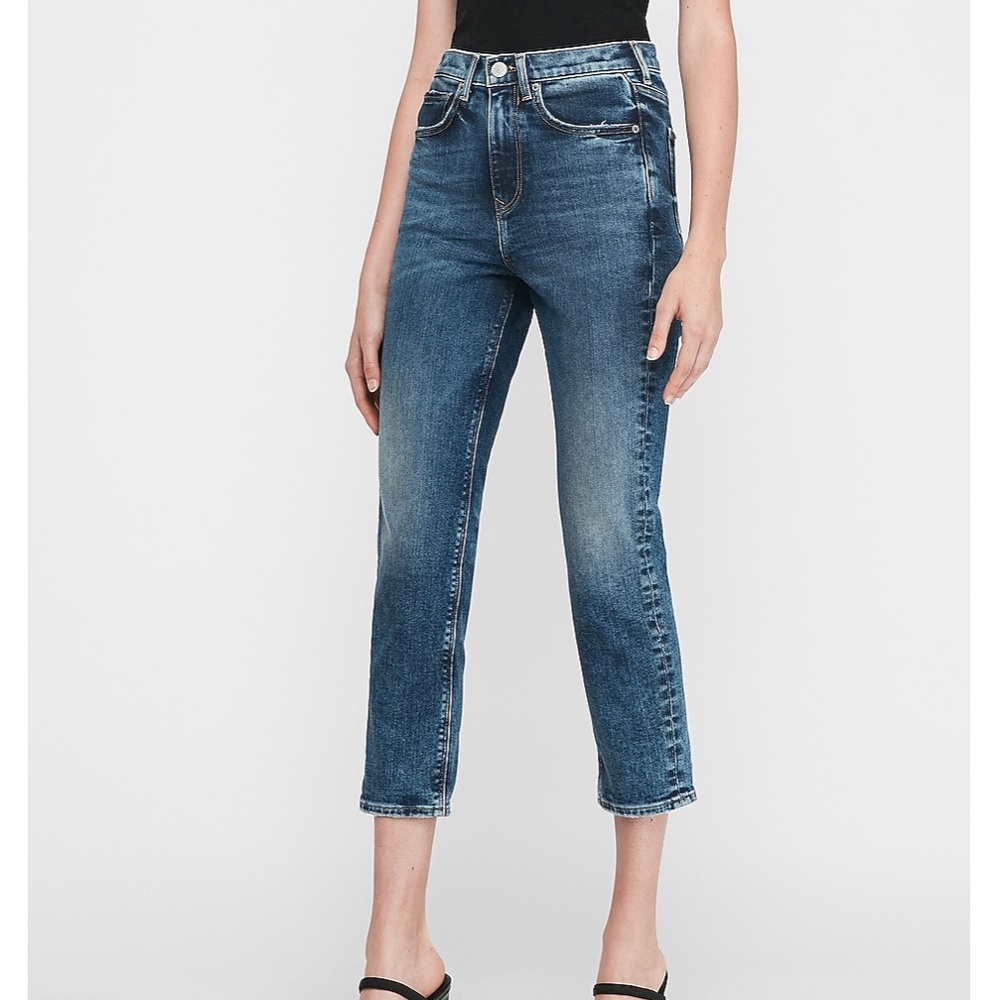 Express Super High Rise Mom Jean